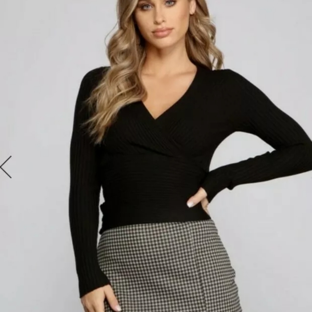 Windsor Black Small Cozy Ribbed Knit Long Sleeve t